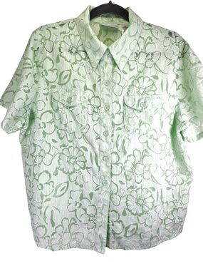 Alfred Dunner Petite 16P Green Floral Burnout Blouse Shimmer Spring Metallic